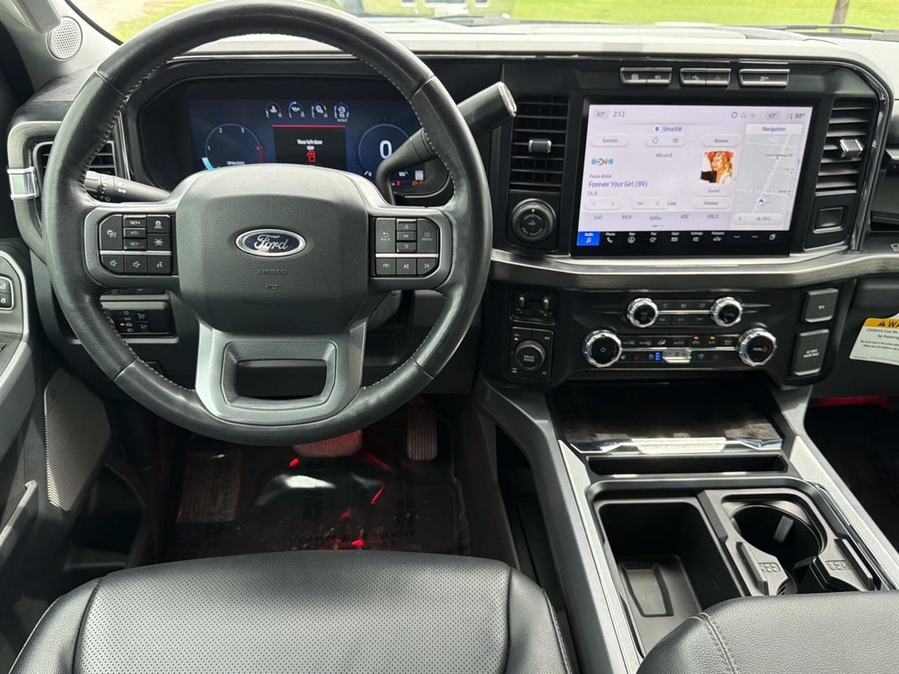 Ford Super Duty F-250 SRW King Ranch 4WD Crew Cab 8' Box 2024