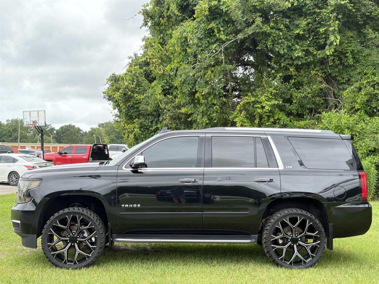 Chevrolet Tahoe 2WD 4dr LTZ 2016