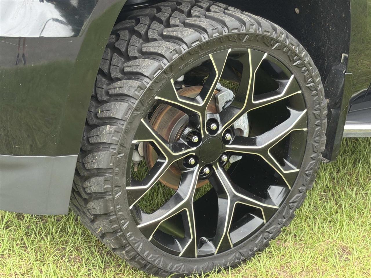 Chevrolet Tahoe 2WD 4dr LTZ 2016
