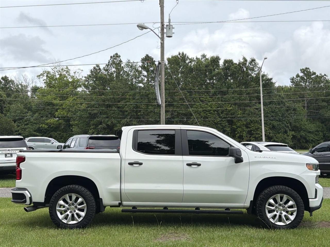 Chevrolet Silverado 1500 2WD Crew Cab 147" Custom 2020