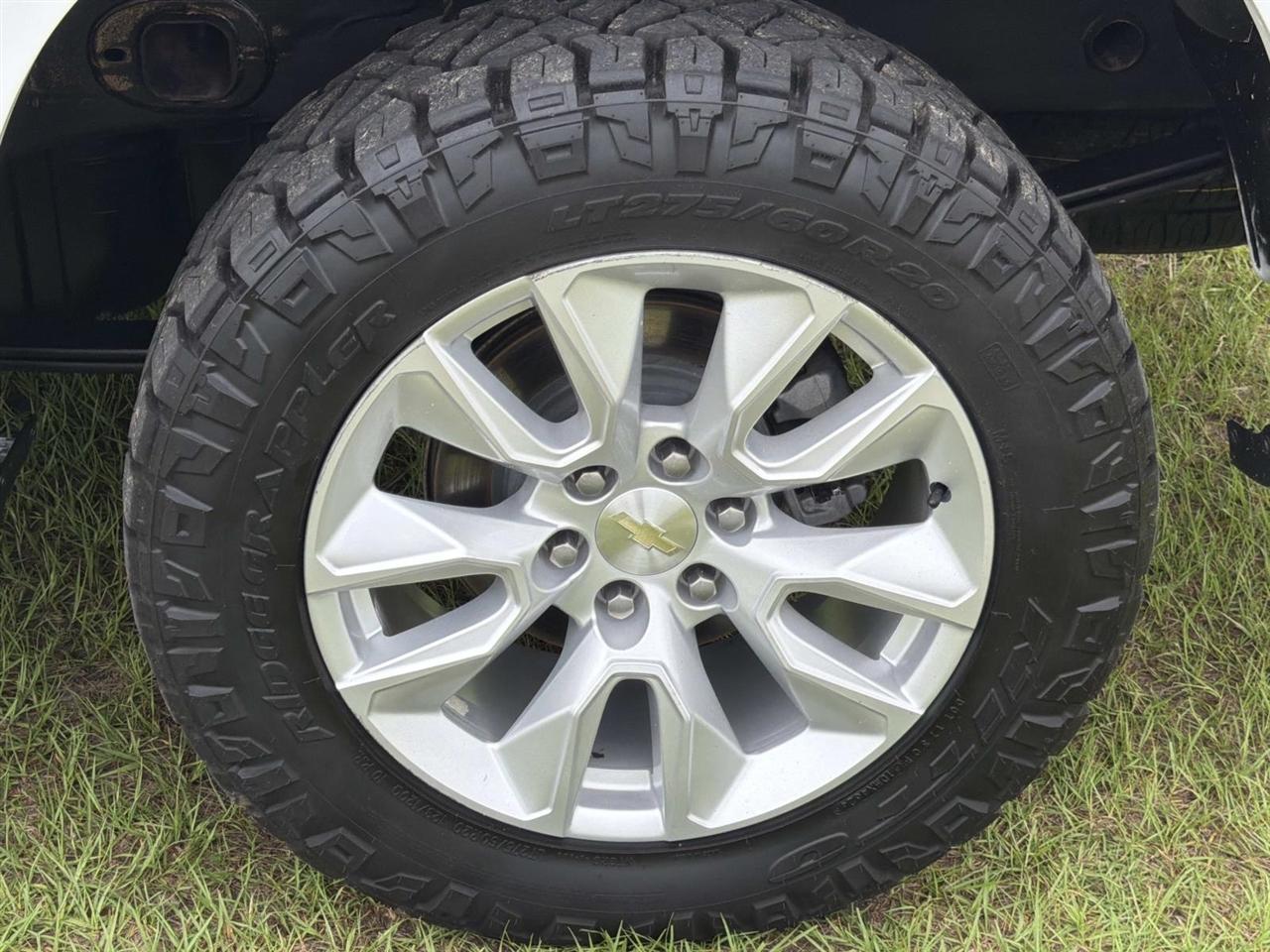 Chevrolet Silverado 1500 2WD Crew Cab 147" Custom 2020