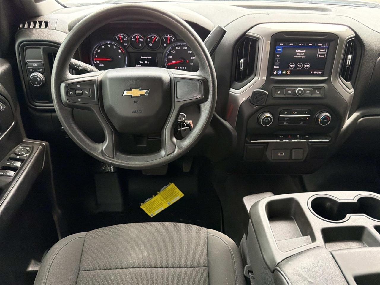 Chevrolet Silverado 1500 2WD Crew Cab 147" Custom 2020