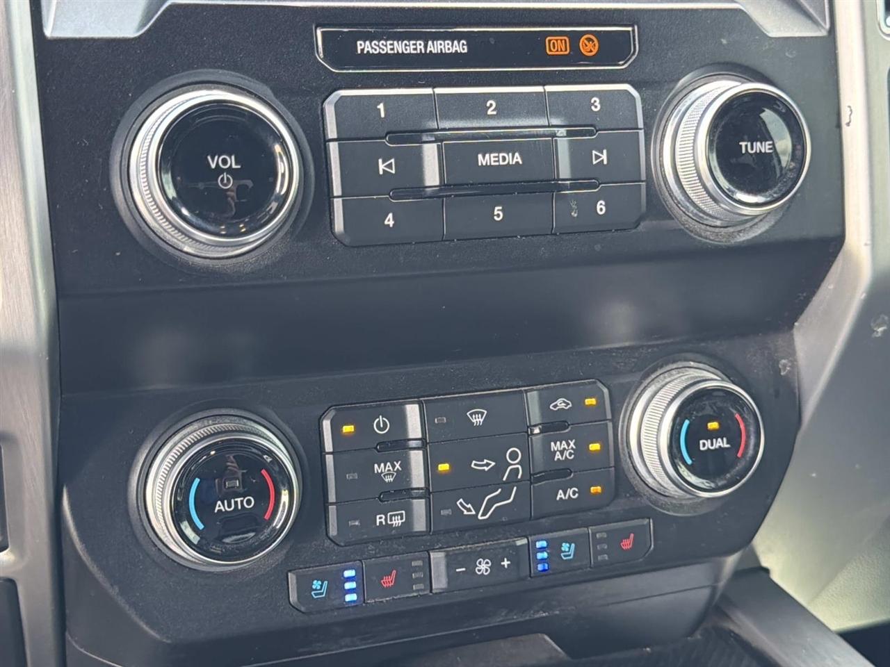 Ford Super Duty F-250 SRW King Ranch 4WD Crew Cab 8' Box 2020