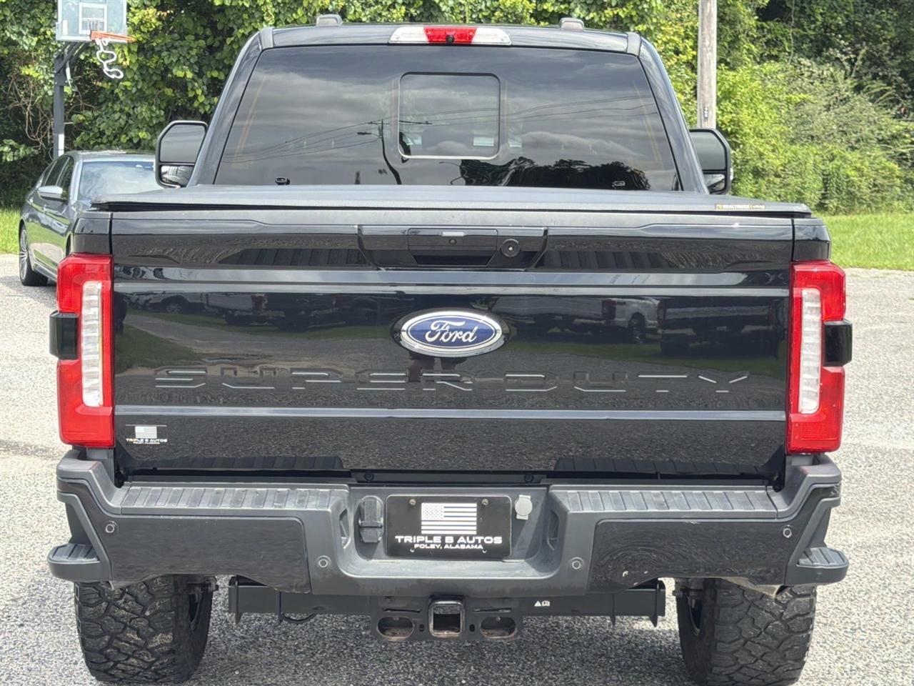 Ford Super Duty F-250 SRW King Ranch 4WD Crew Cab 8' Box 2023