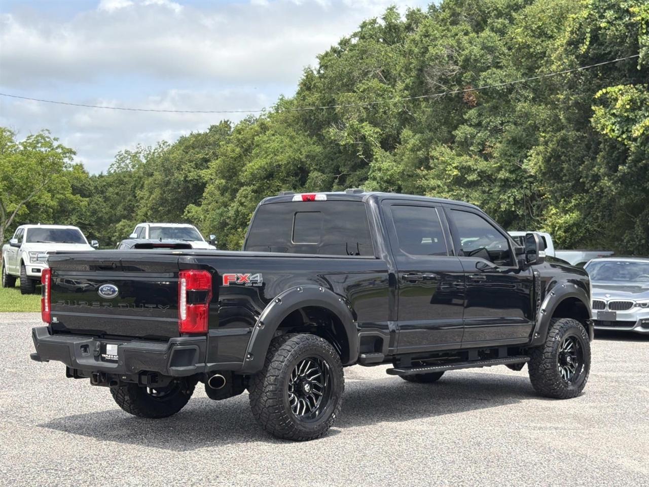 Ford Super Duty F-250 SRW King Ranch 4WD Crew Cab 8' Box 2023
