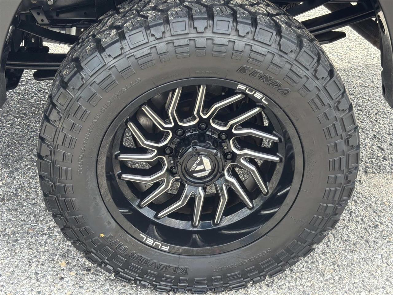 Ford Super Duty F-250 SRW King Ranch 4WD Crew Cab 8' Box 2023