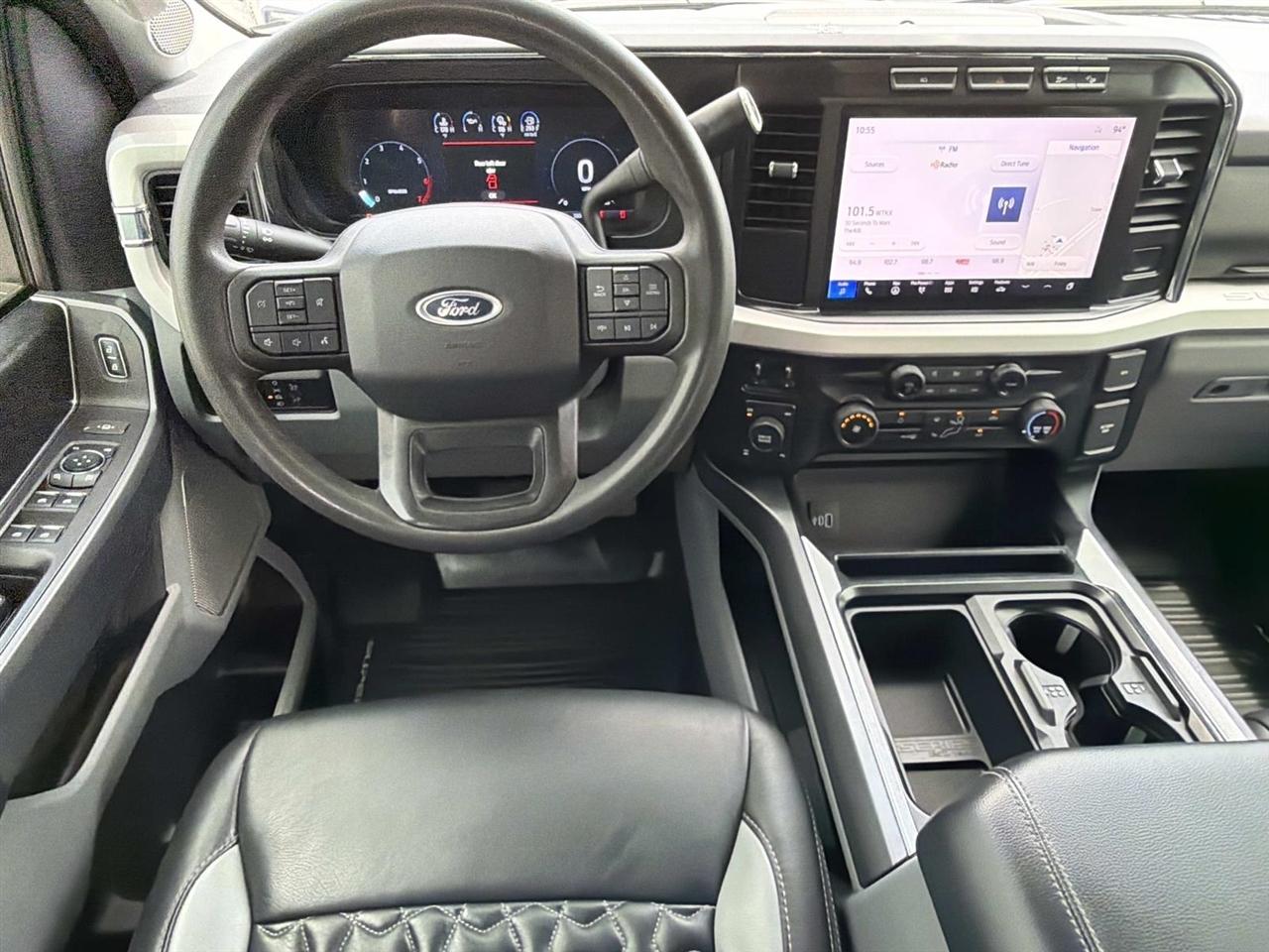Ford Super Duty F-250 SRW King Ranch 4WD Crew Cab 8' Box 2023