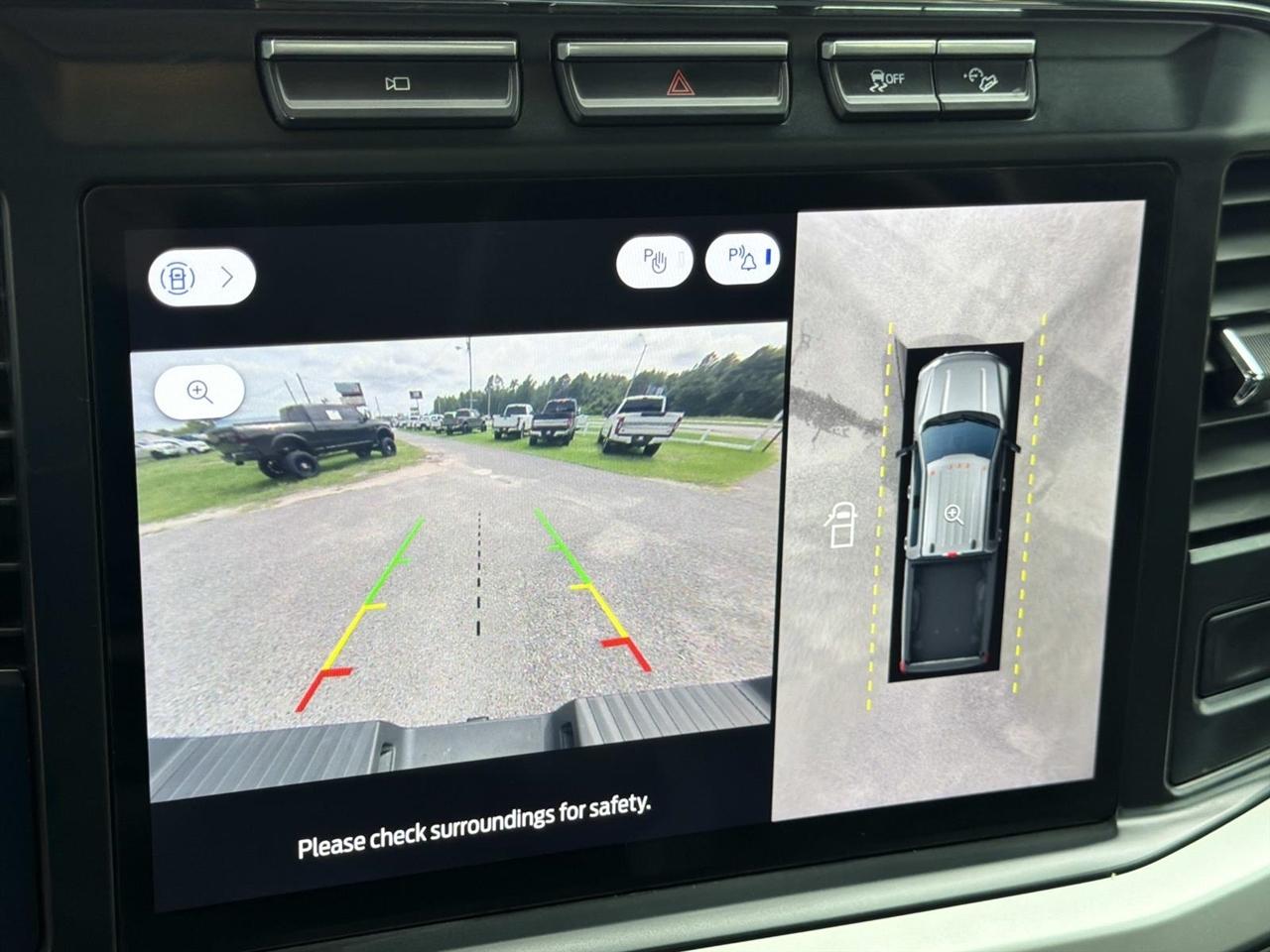 Ford Super Duty F-250 SRW King Ranch 4WD Crew Cab 8' Box 2023