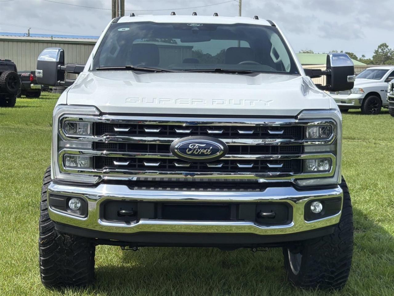 Ford Super Duty F-250 SRW King Ranch 4WD Crew Cab 8' Box 2025