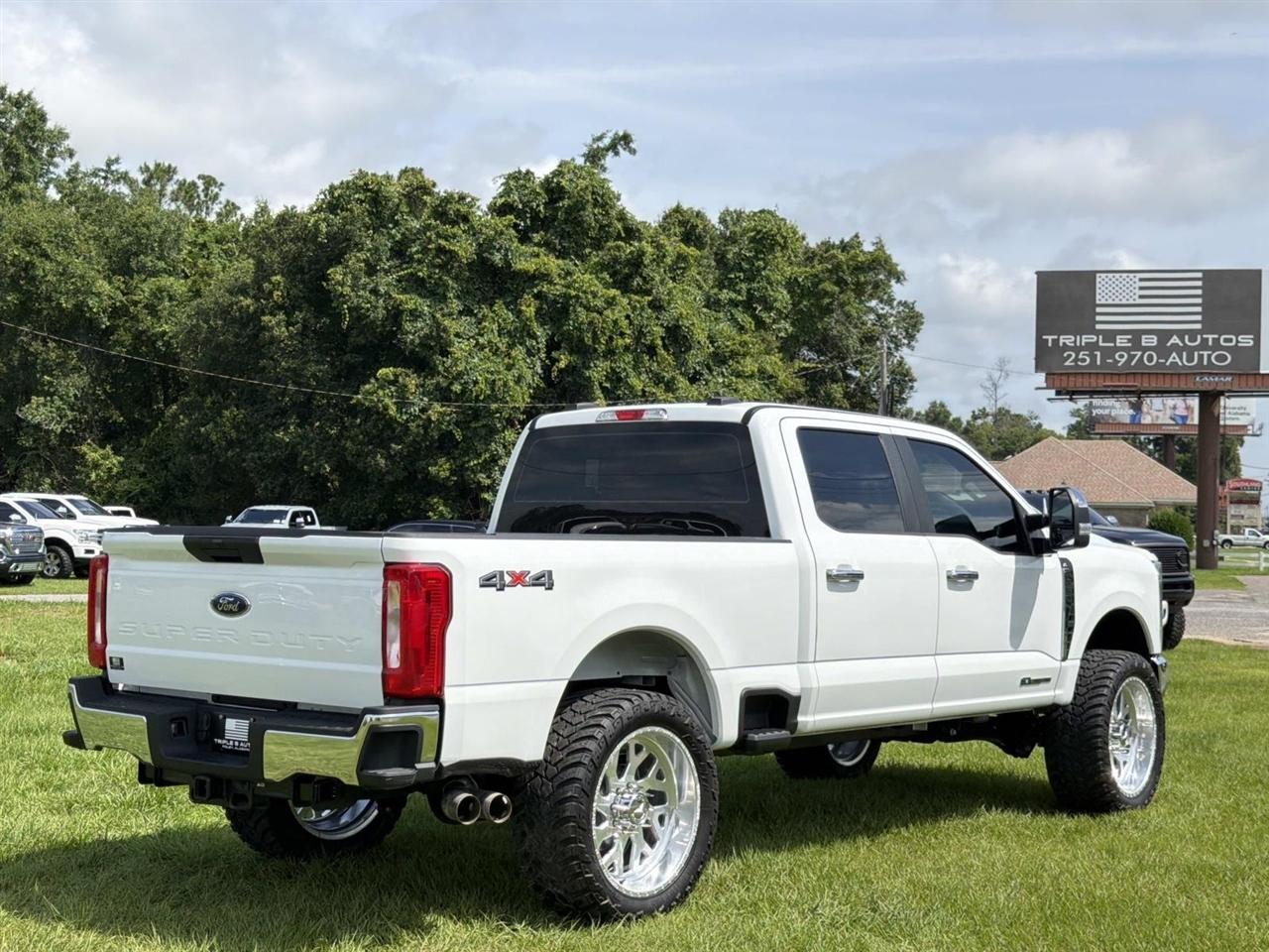 Ford Super Duty F-250 SRW King Ranch 4WD Crew Cab 8' Box 2025