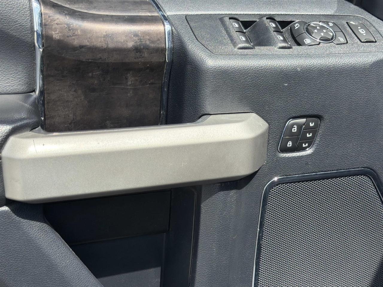 Ford Super Duty F-250 SRW King Ranch 4WD Crew Cab 8' Box 2022