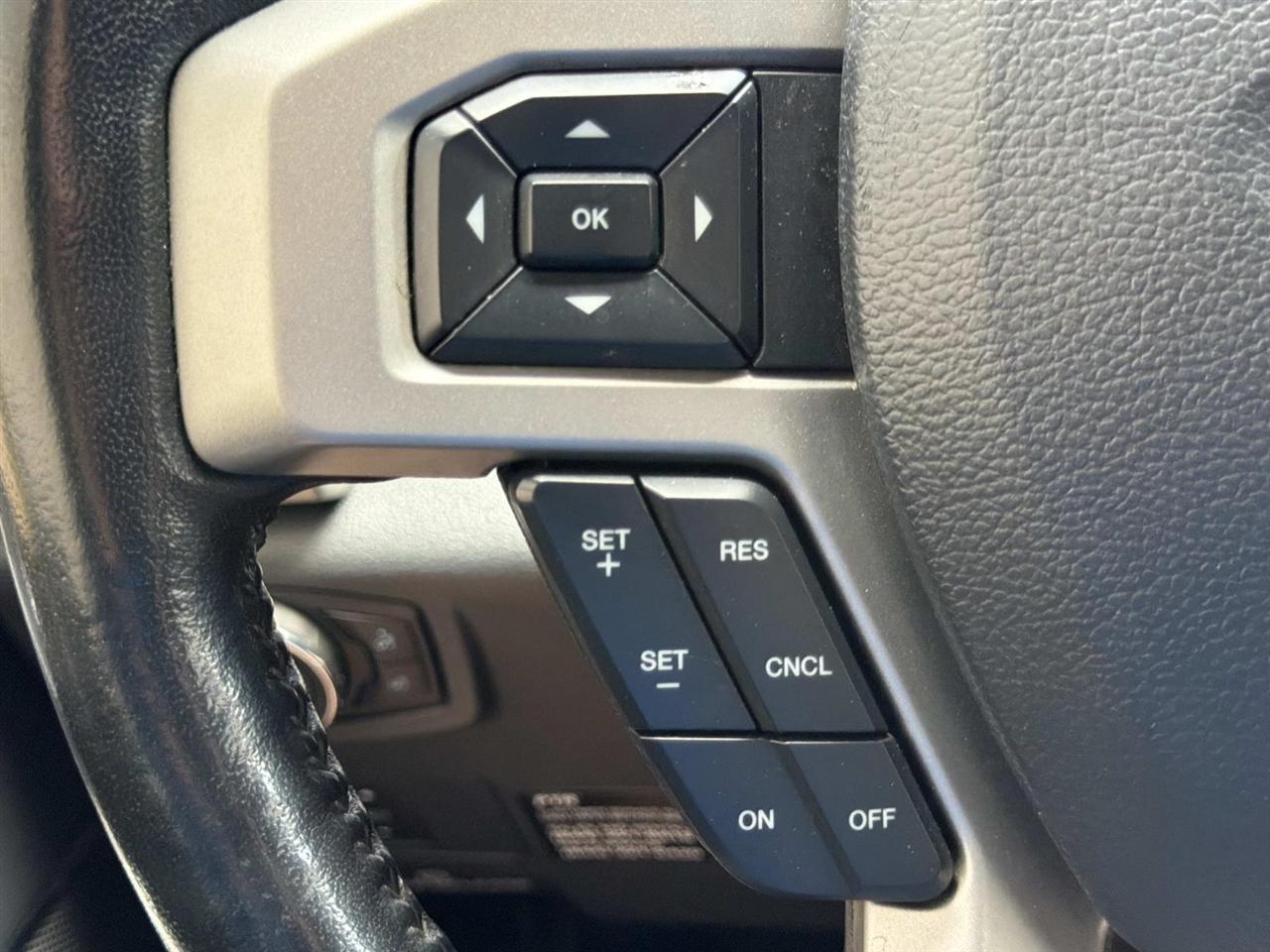 Ford Super Duty F-250 SRW King Ranch 4WD Crew Cab 8' Box 2022