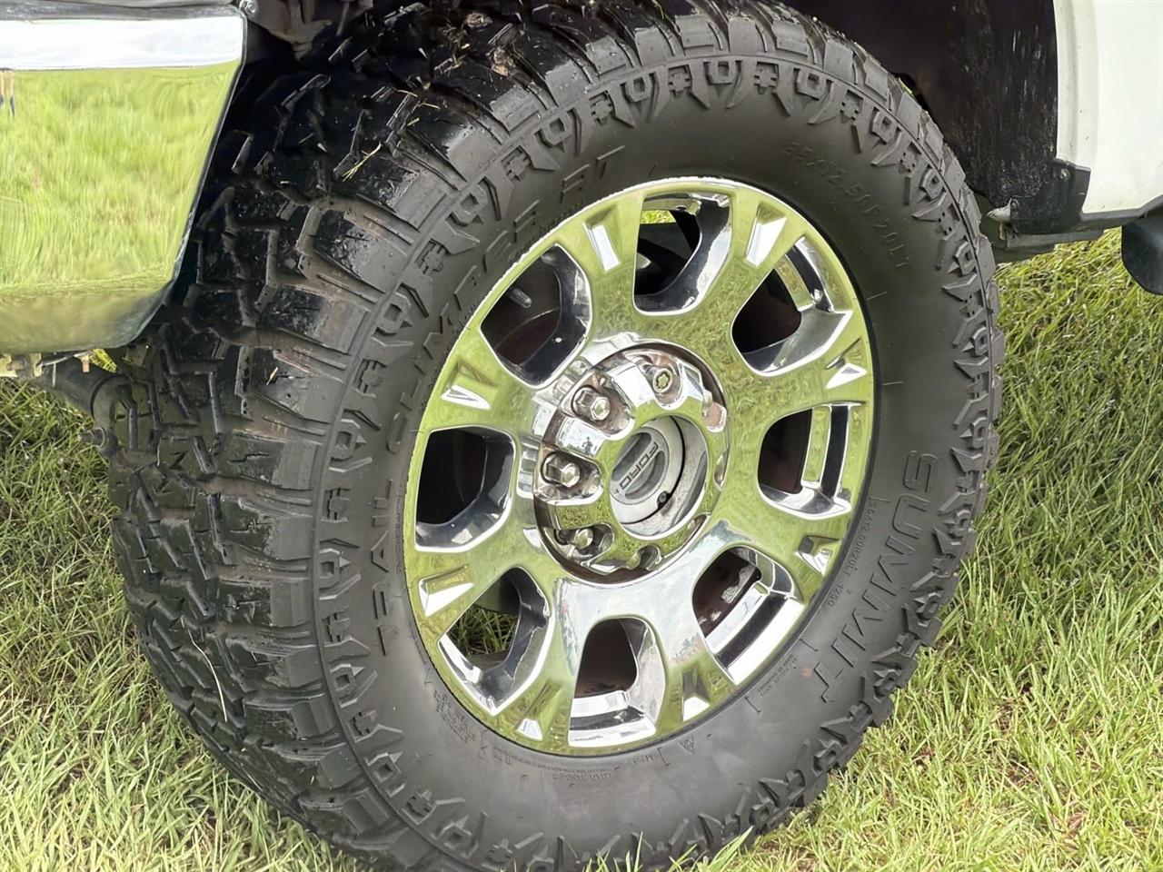 Ford Super Duty F-250 SRW King Ranch 4WD Crew Cab 8' Box 2021