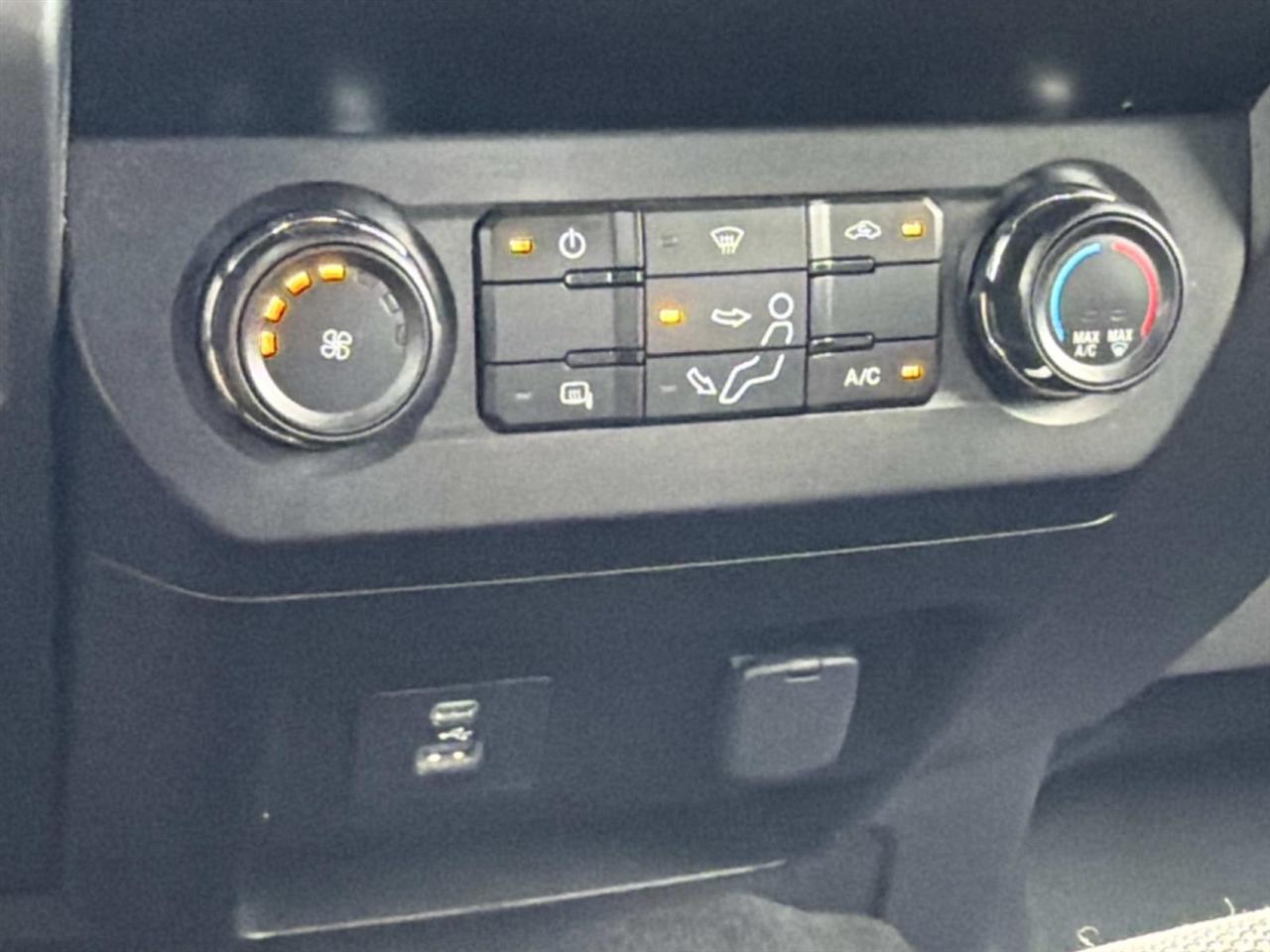 Ford Super Duty F-250 SRW King Ranch 4WD Crew Cab 8' Box 2021