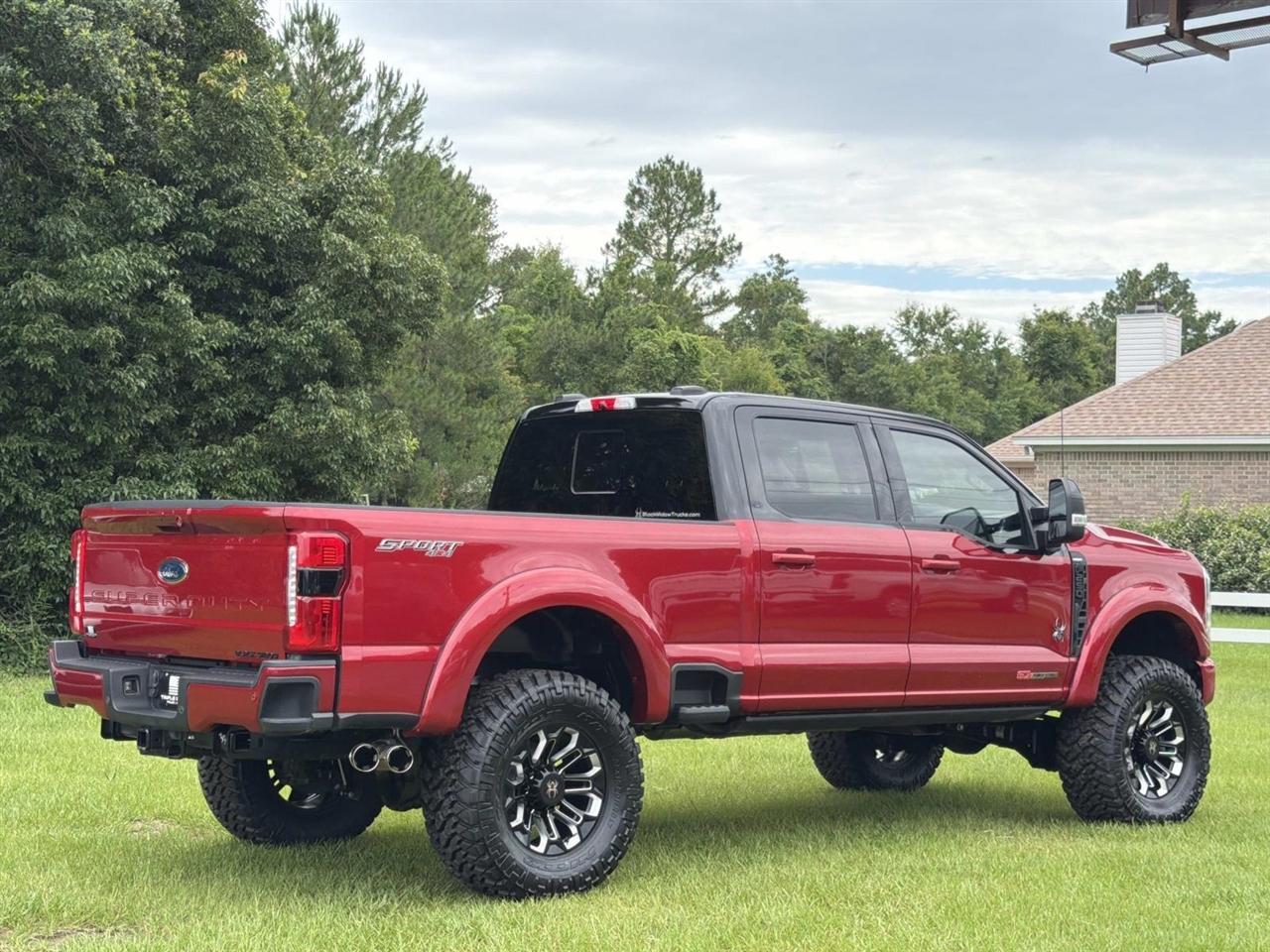 Ford Super Duty F-250 SRW King Ranch 4WD Crew Cab 8' Box 2024