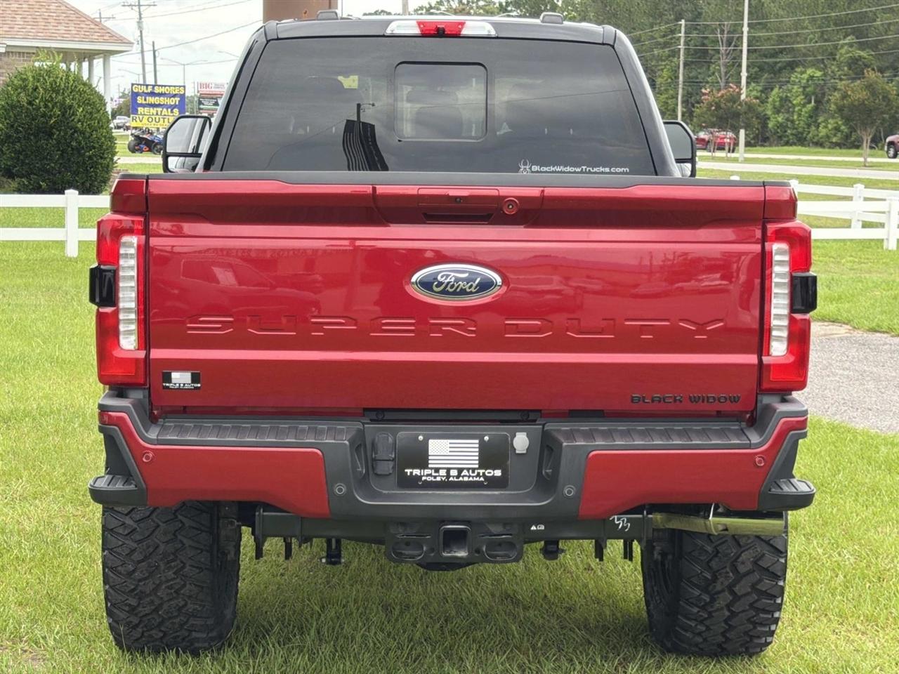 Ford Super Duty F-250 SRW King Ranch 4WD Crew Cab 8' Box 2024