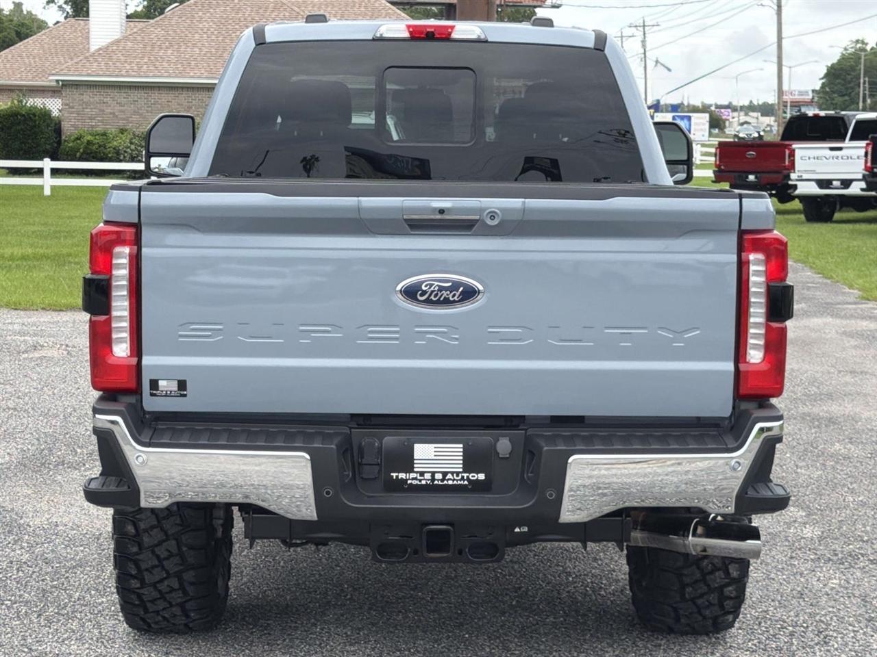 Ford Super Duty F-250 SRW King Ranch 4WD Crew Cab 8' Box 2024