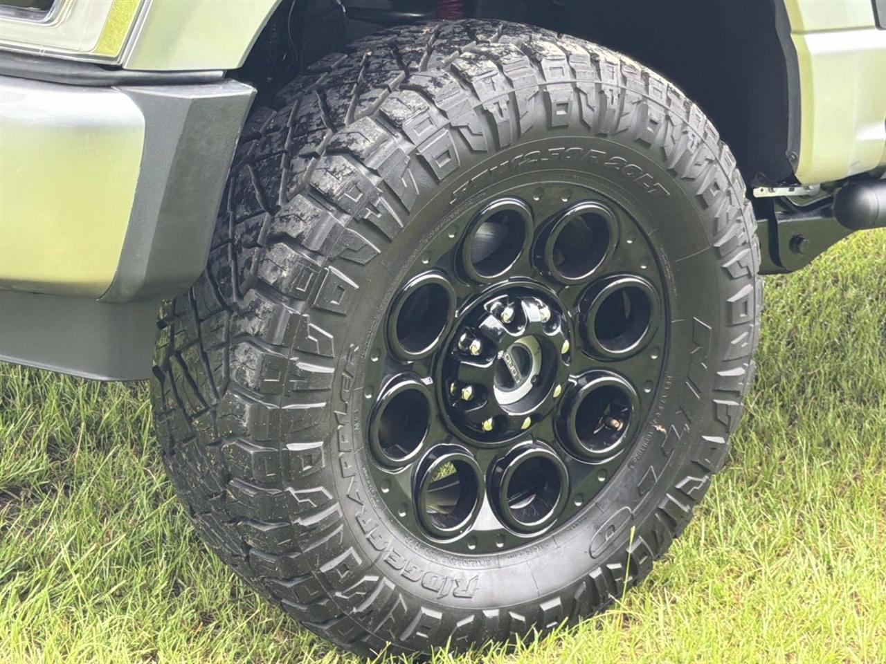 Ford Super Duty F-350 SRW King Ranch 4WD Crew Cab 8' Box 2023