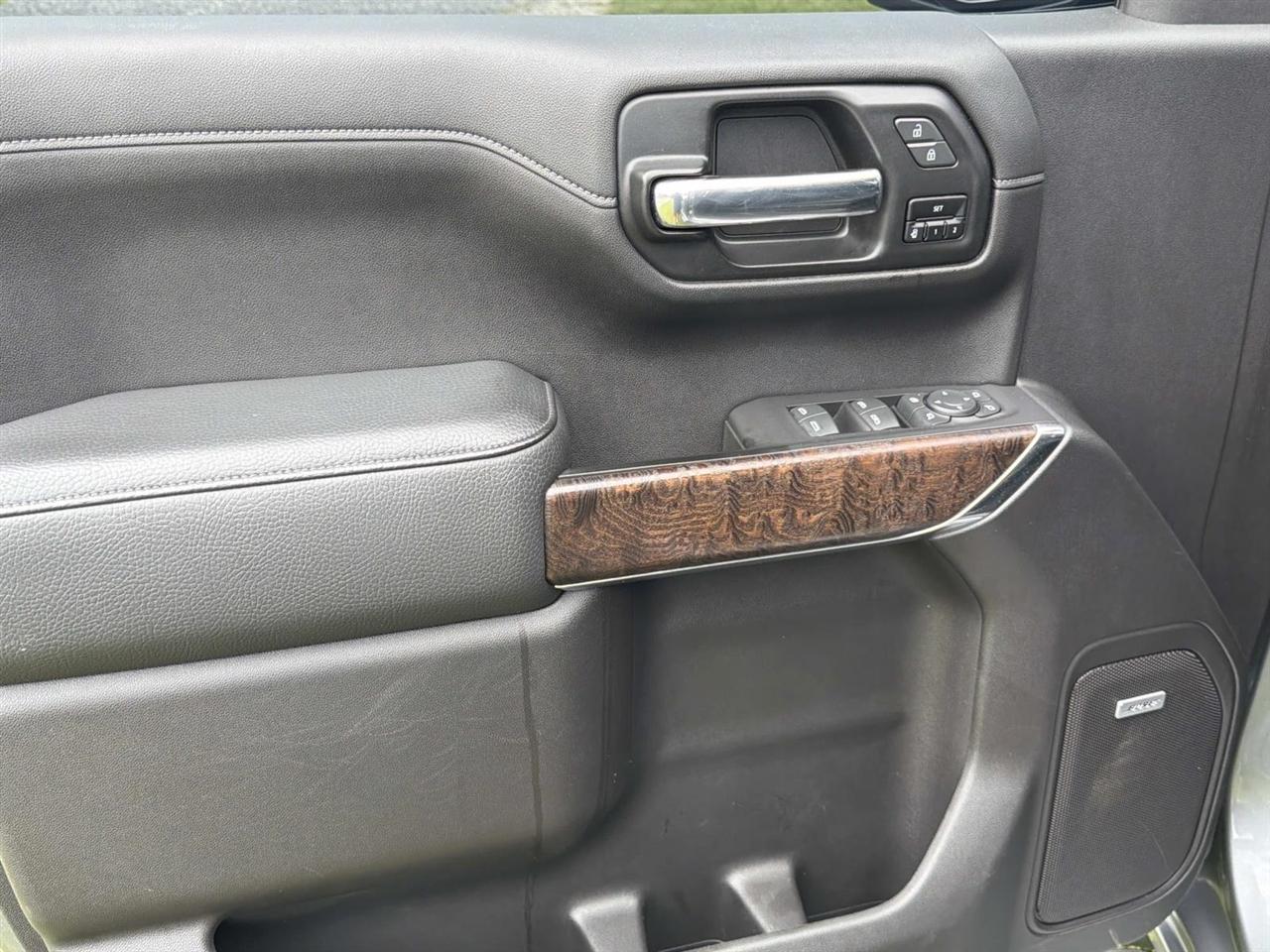 GMC Sierra 1500 2WD Crew Cab 147" Denali 2020