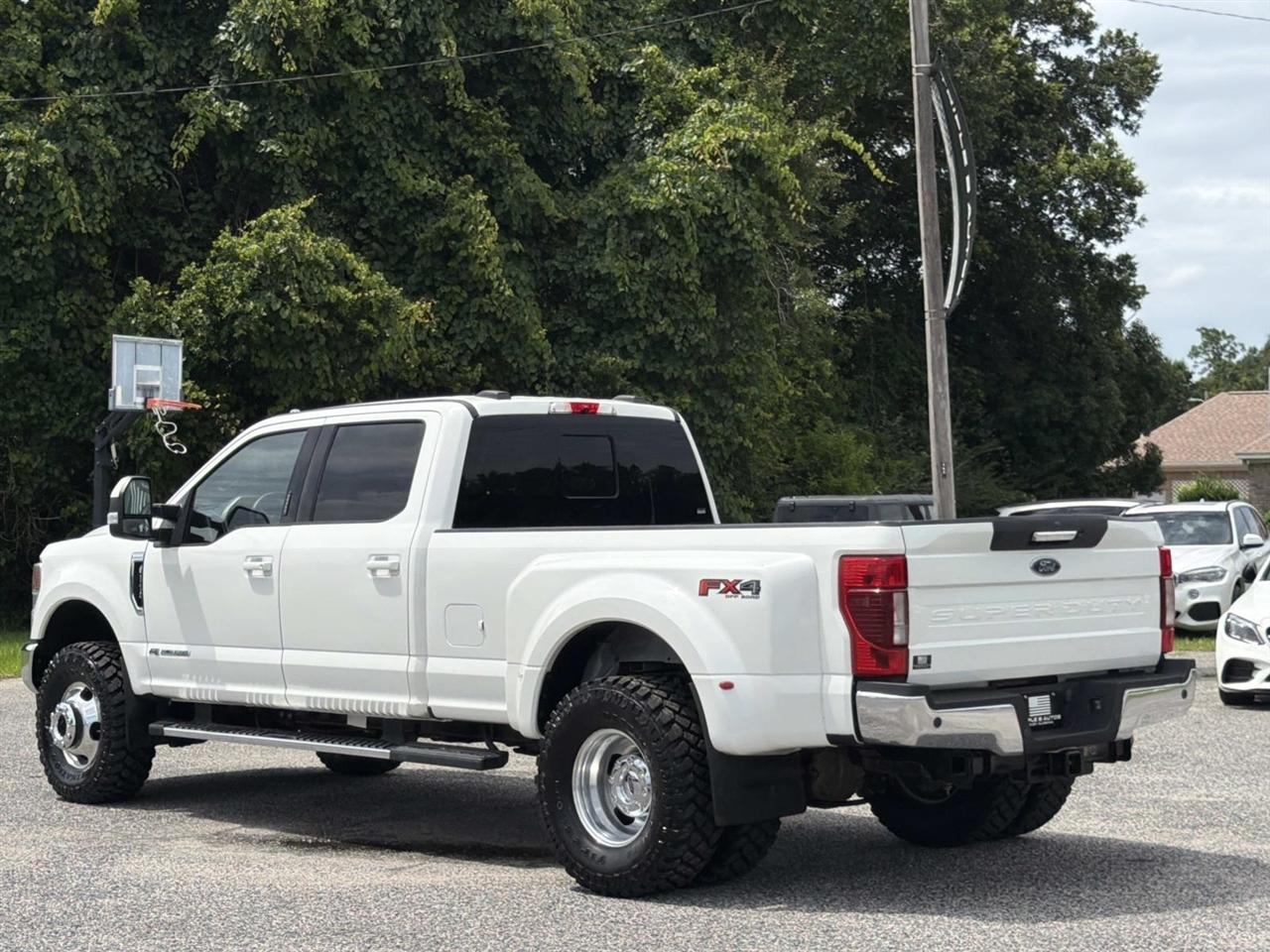 Ford Super Duty F-350 DRW King Ranch 4WD Crew Cab 8' Box 2022