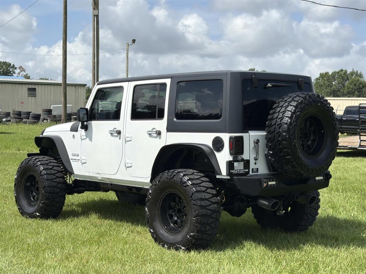 Jeep Wrangler Unlimited Sport 4x4 2017