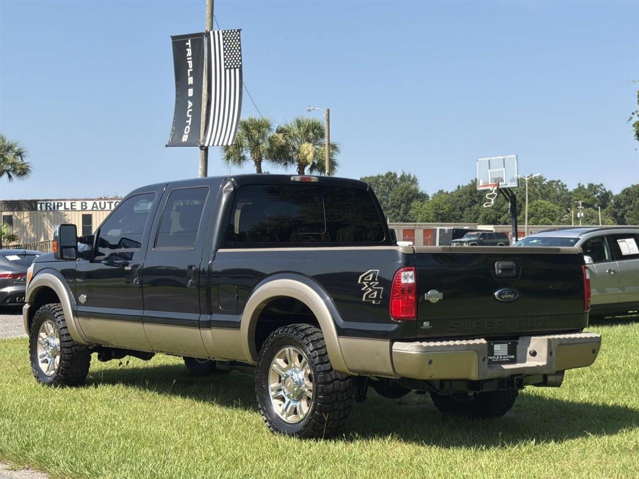 Ford Super Duty F-250 SRW 4WD Crew Cab 156" King Ranch 2011