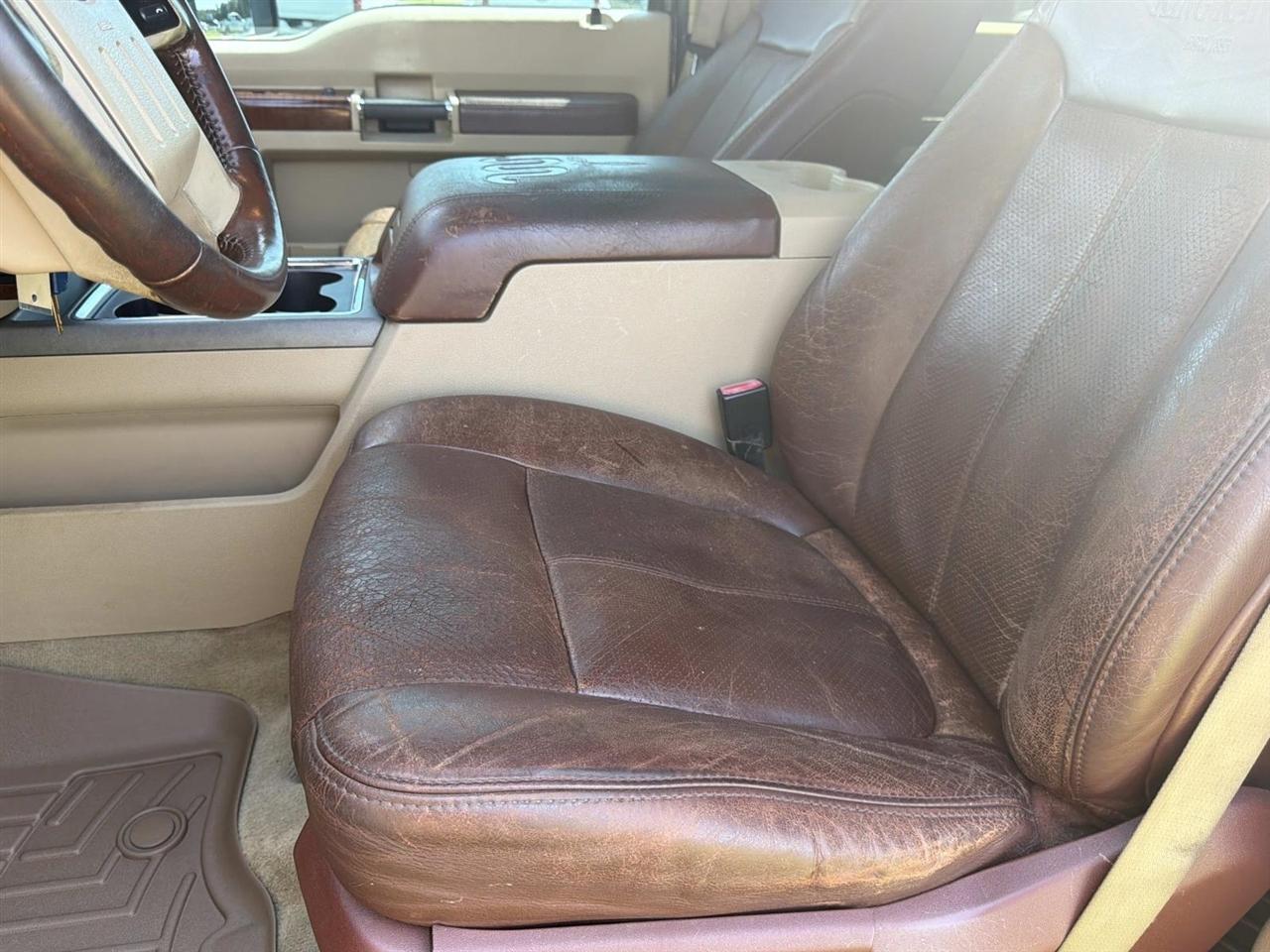 Ford Super Duty F-250 SRW 4WD Crew Cab 156" King Ranch 2011