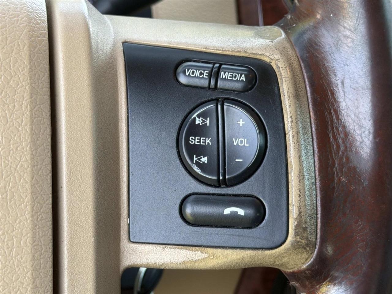 Ford Super Duty F-250 SRW 4WD Crew Cab 156" King Ranch 2011