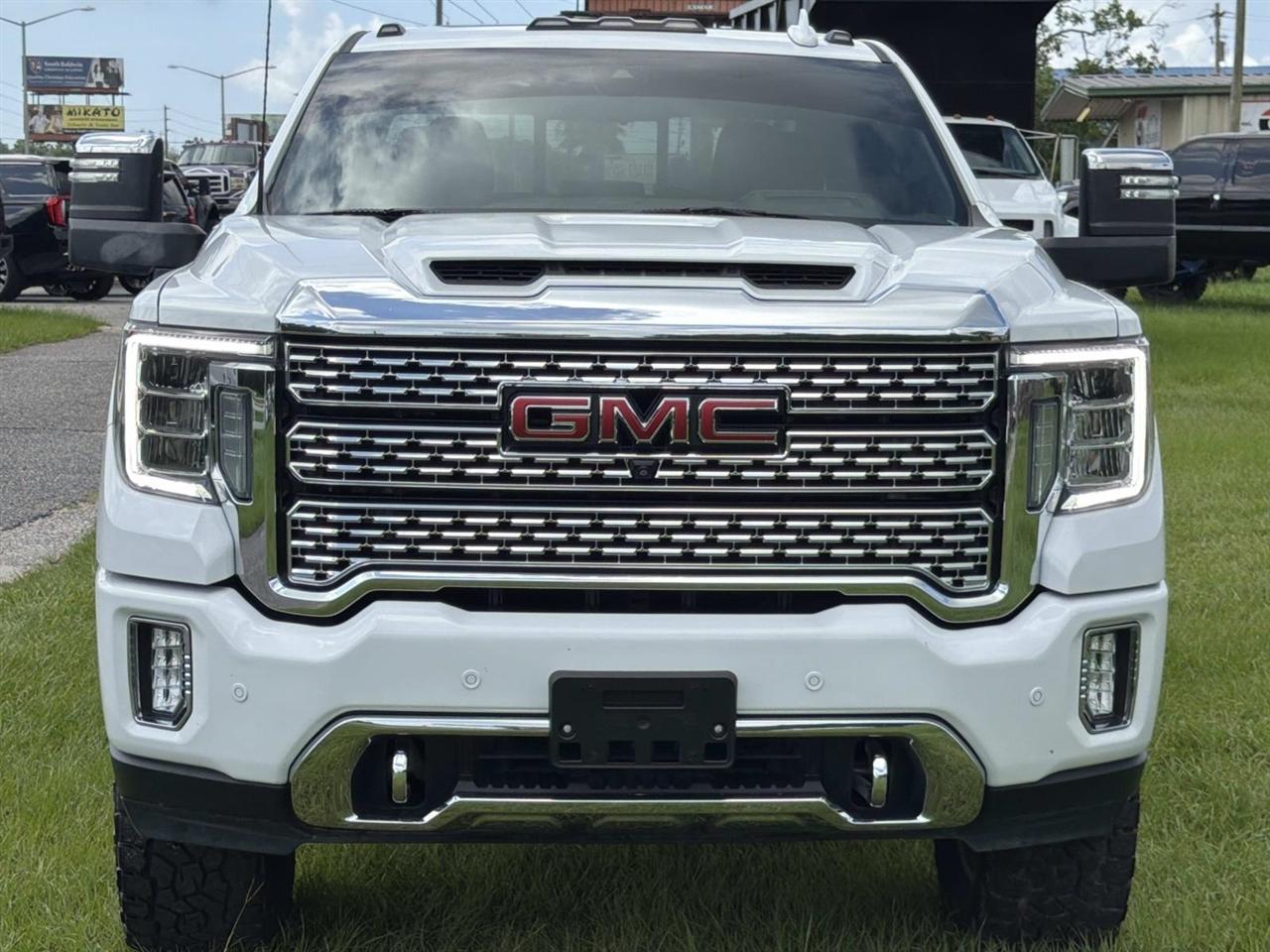 GMC Sierra 2500HD 4WD Crew Cab 159" Denali 2023