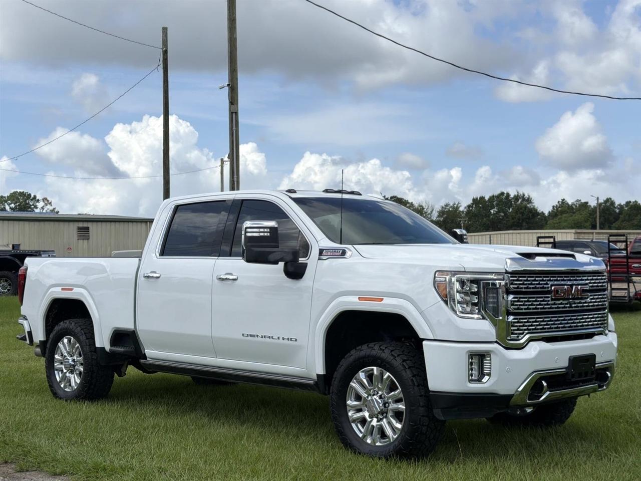 GMC Sierra 2500HD 4WD Crew Cab 159" Denali 2023