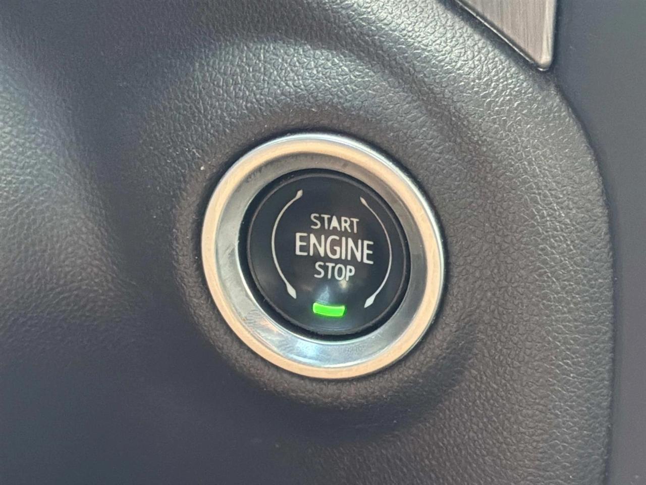 GMC Sierra 2500HD 4WD Crew Cab 159" Denali 2023