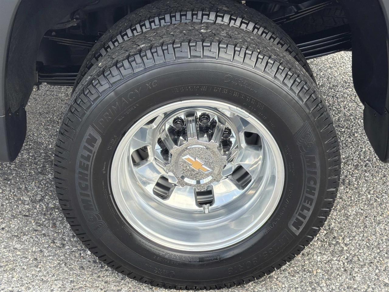 Chevrolet Silverado 3500HD 4WD Crew Cab 172" High Country 2024