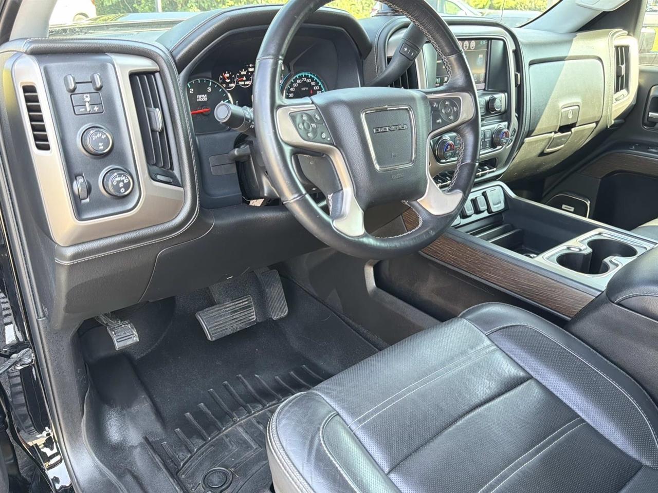GMC Sierra 2500HD 4WD Crew Cab 153.7" Denali 2017