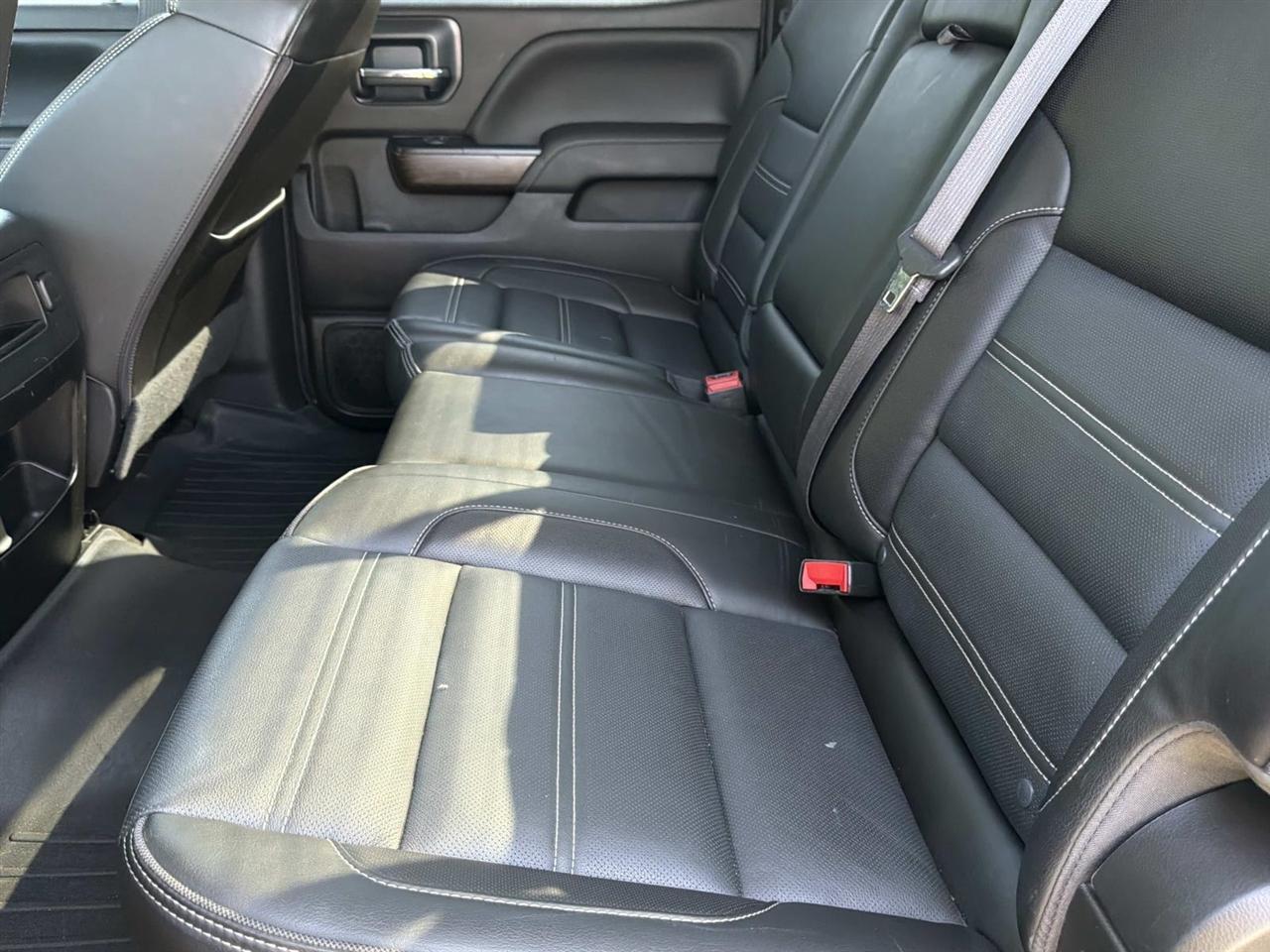 GMC Sierra 2500HD 4WD Crew Cab 153.7" Denali 2017