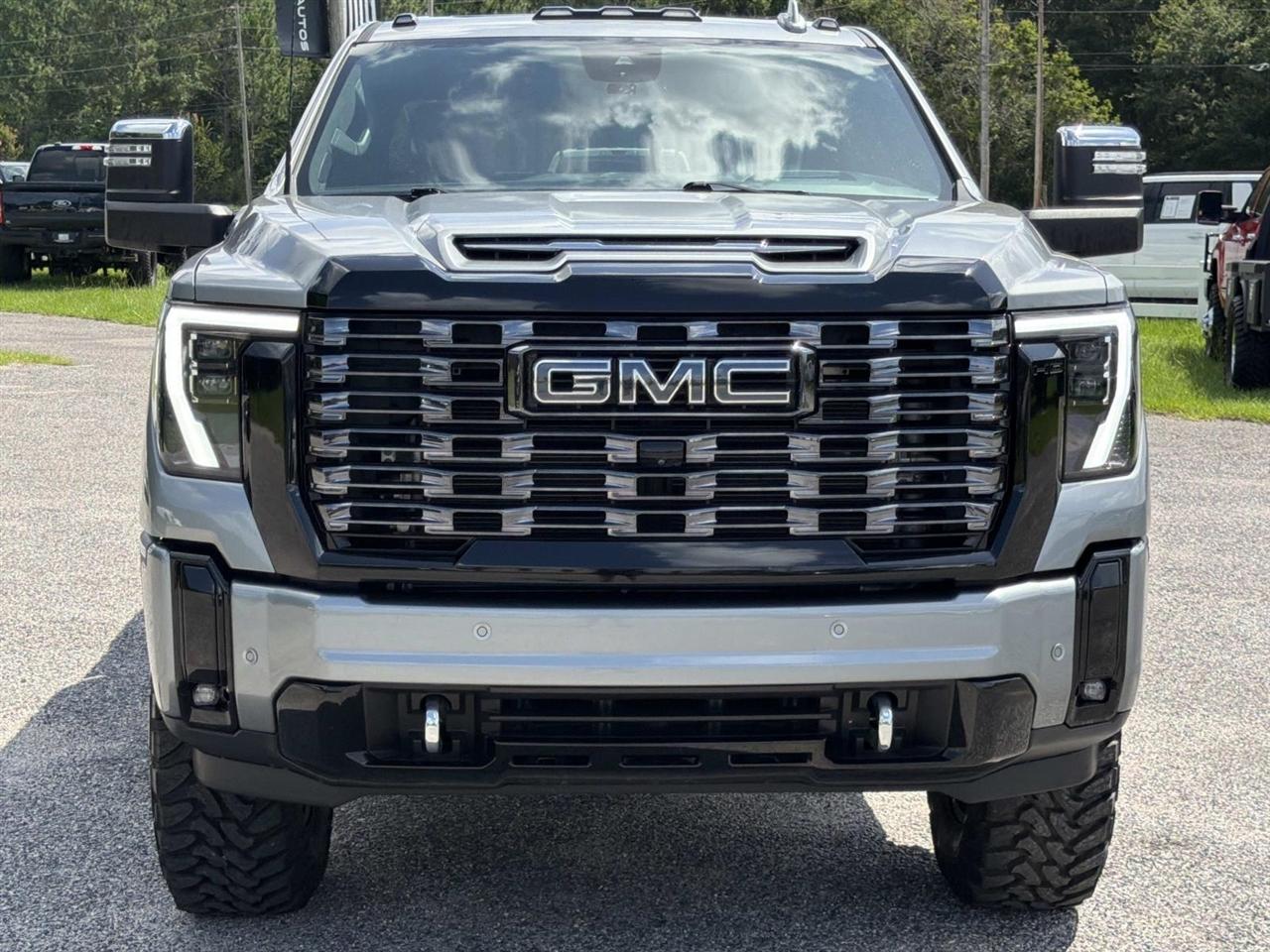 GMC Sierra 2500HD 4WD Crew Cab 159" Denali Ultimate 2025