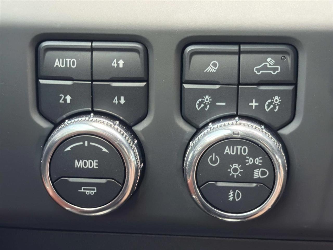 GMC Sierra 2500HD 4WD Crew Cab 159" Denali Ultimate 2025