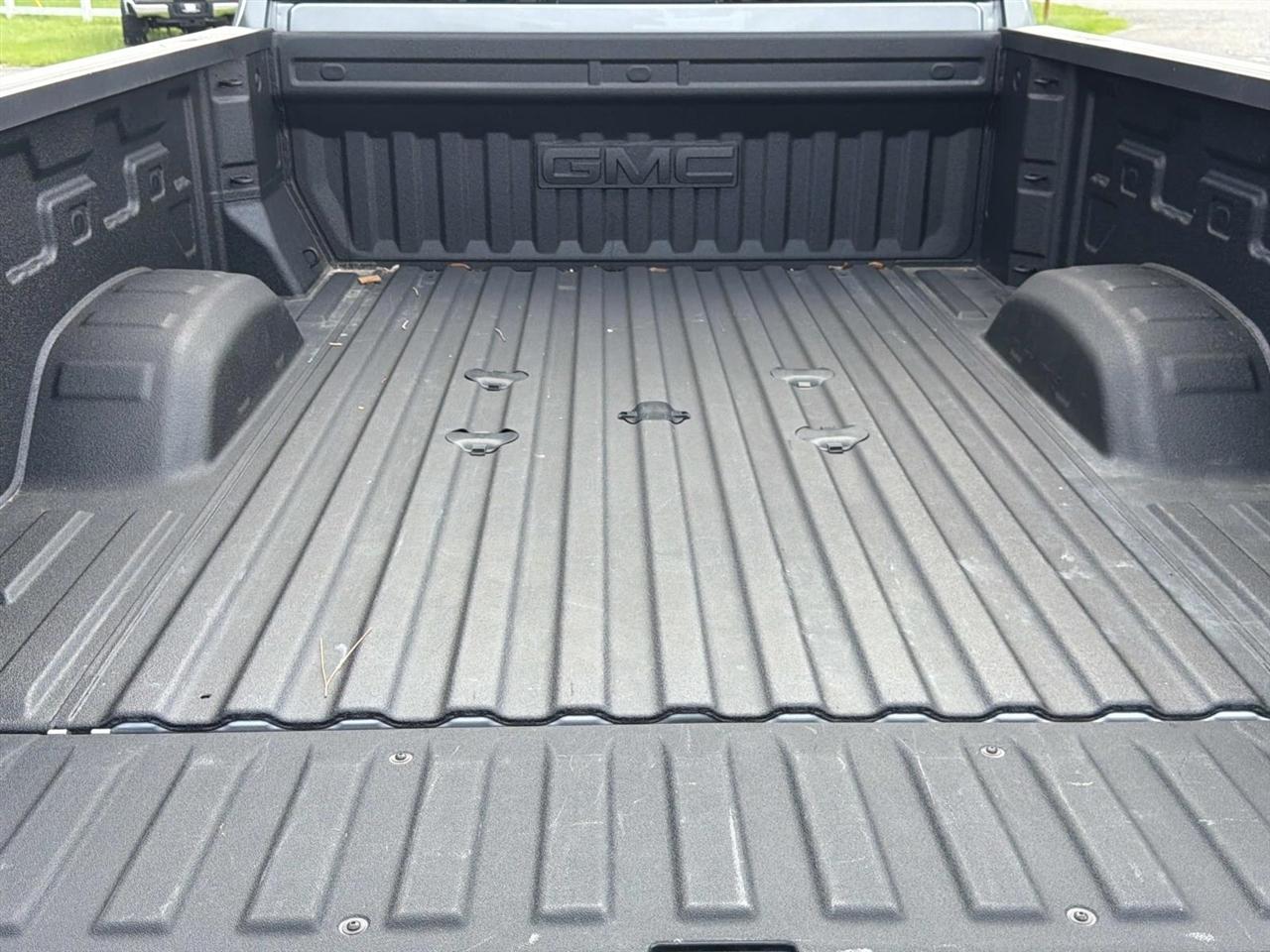 GMC Sierra 2500HD 4WD Crew Cab 159" Denali Ultimate 2025