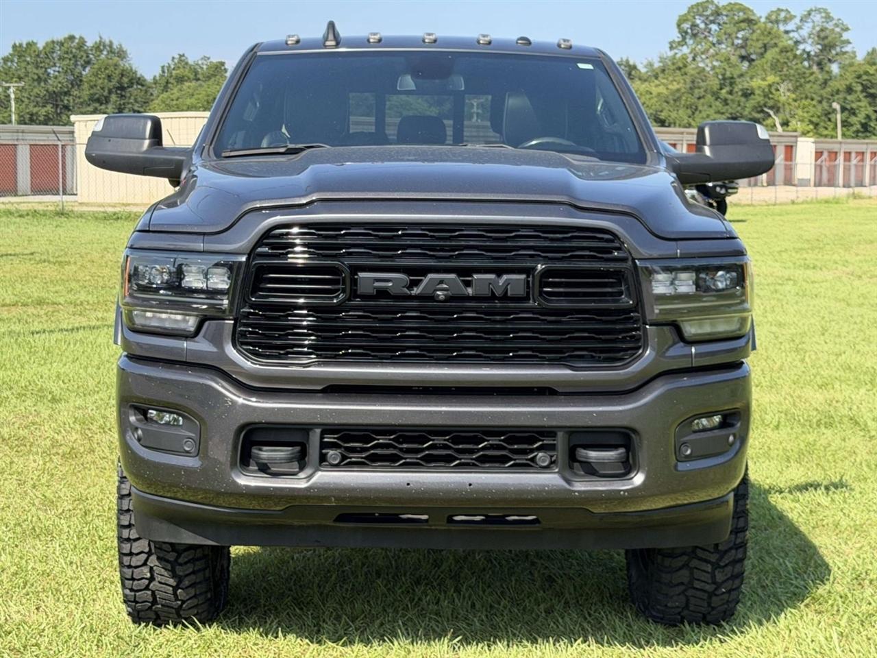 RAM 2500 Limited 4x4 Mega Cab 6'4" Box 2022
