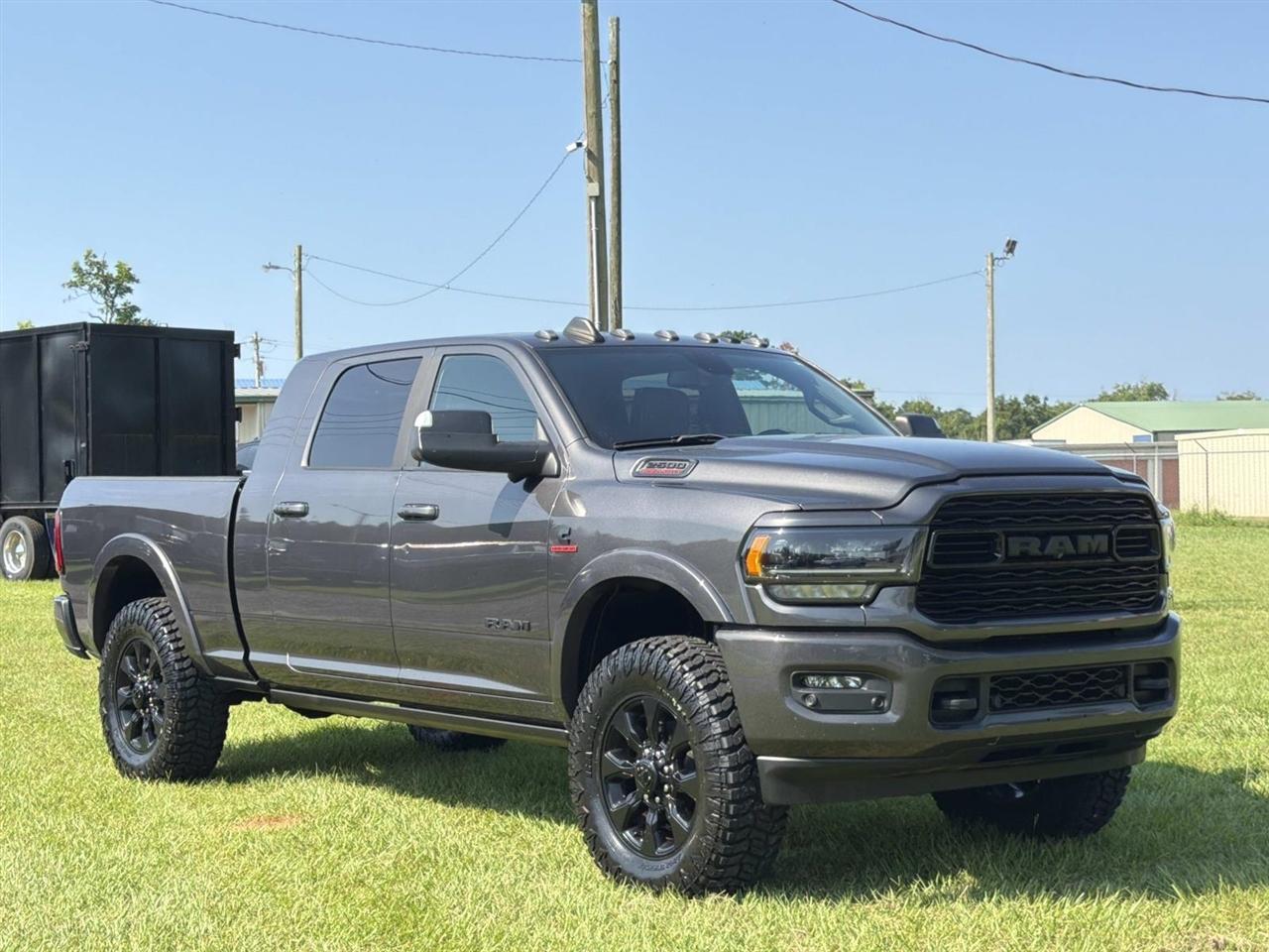 RAM 2500 Limited 4x4 Mega Cab 6'4" Box 2022