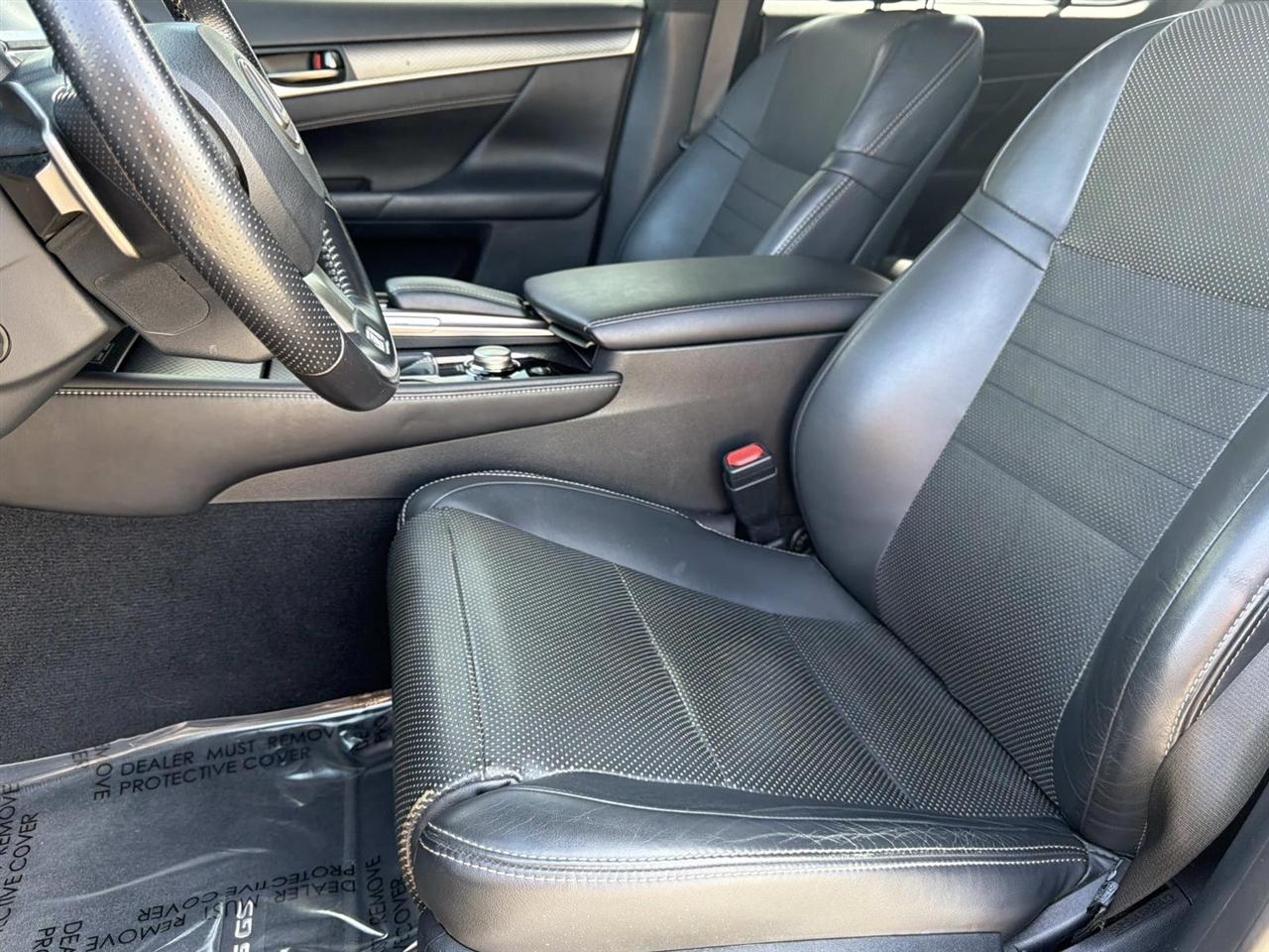 Lexus GS 350 4dr Sdn RWD 2016
