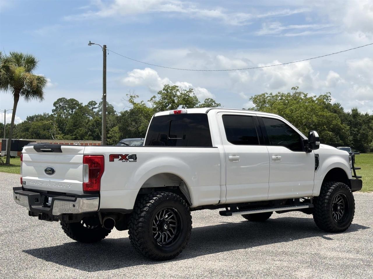 Ford Super Duty F-250 SRW King Ranch 4WD Crew Cab 8' Box 2018