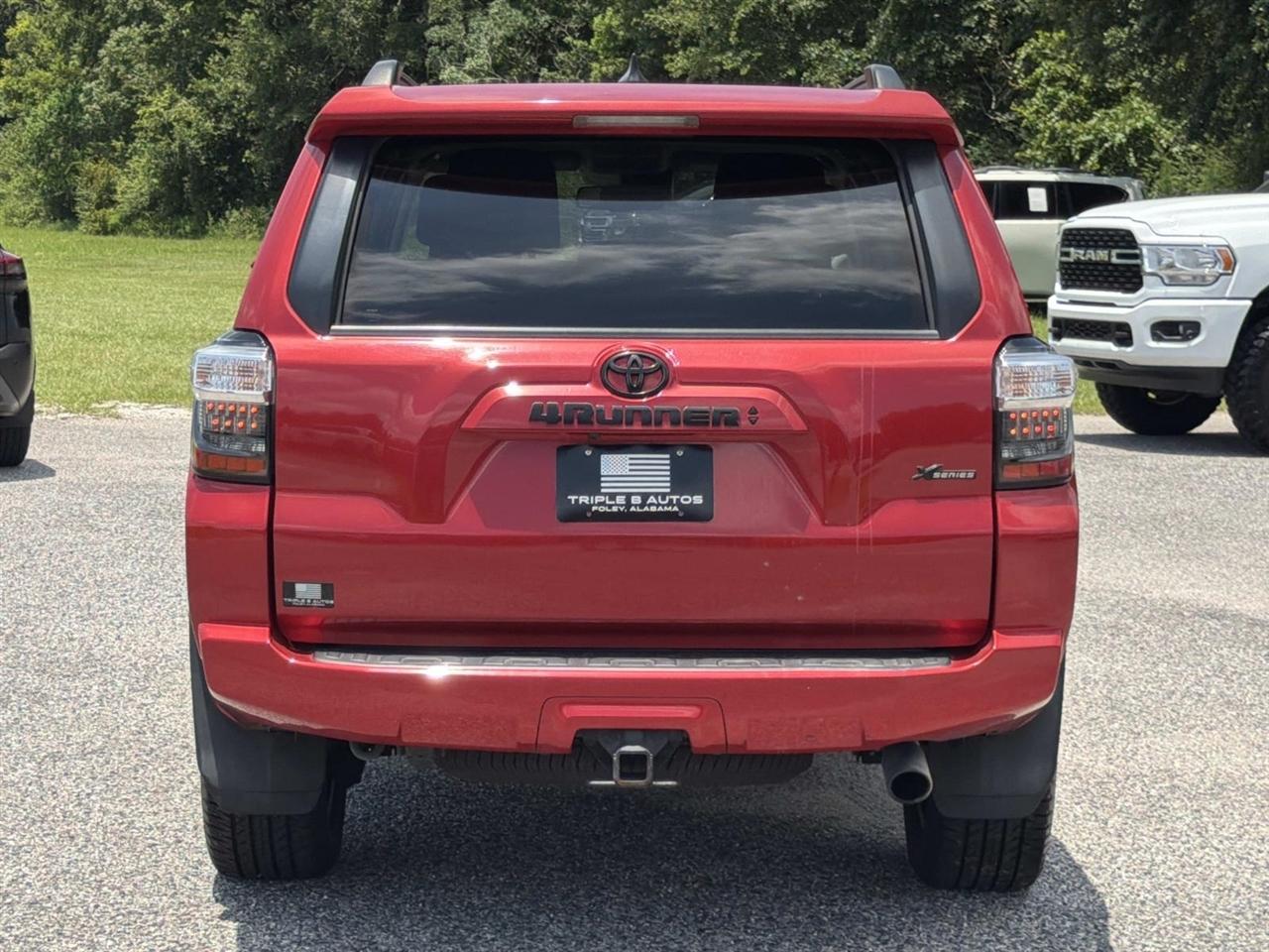 Toyota 4Runner SR5 2WD (Natl) 2022