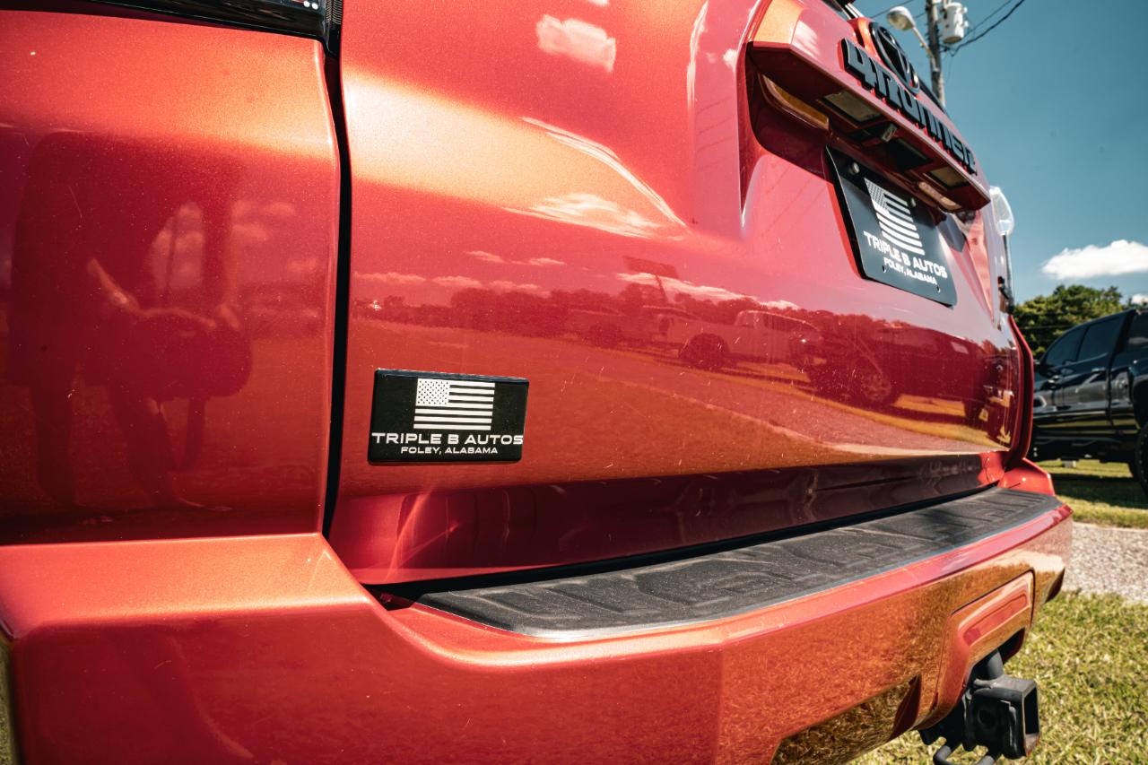 Toyota 4Runner SR5 2WD (Natl) 2022