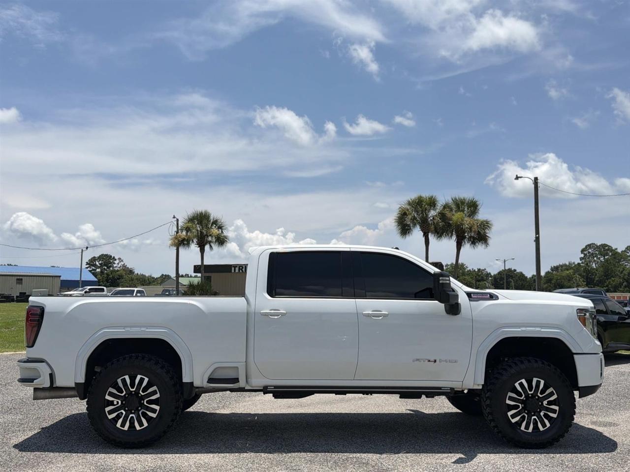 GMC Sierra 2500HD 4WD Crew Cab 159" AT4 2020