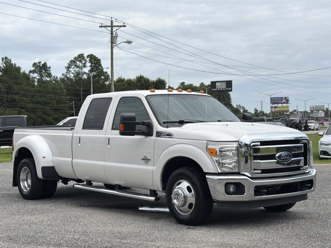 Ford Super Duty F-350 DRW 2WD Crew Cab 172" King Ranch 2016