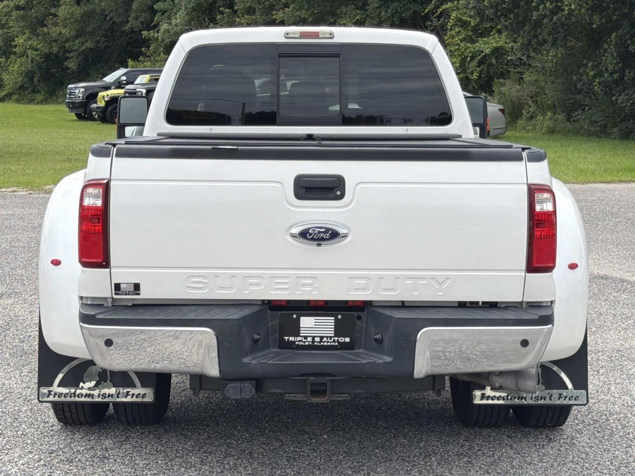 Ford Super Duty F-350 DRW 2WD Crew Cab 172" King Ranch 2016