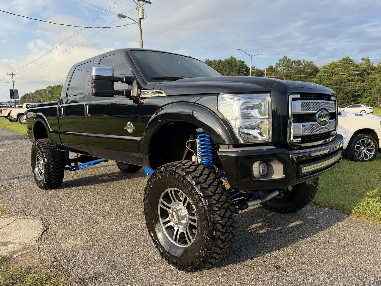 2016 Ford Super Duty F-250 SRW Platinum 4WD Crew Cab 6.75' Box