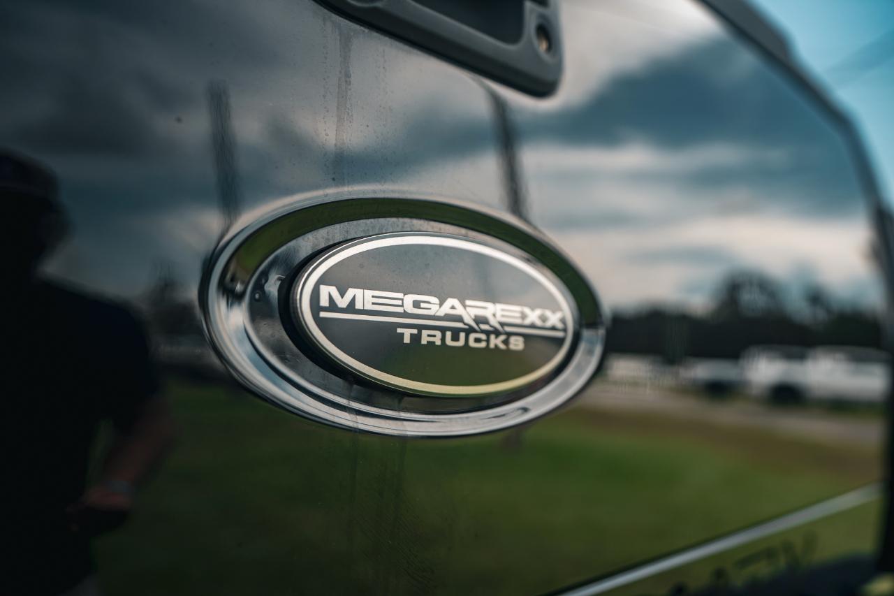 Ford Super Duty F-250 SRW  2012