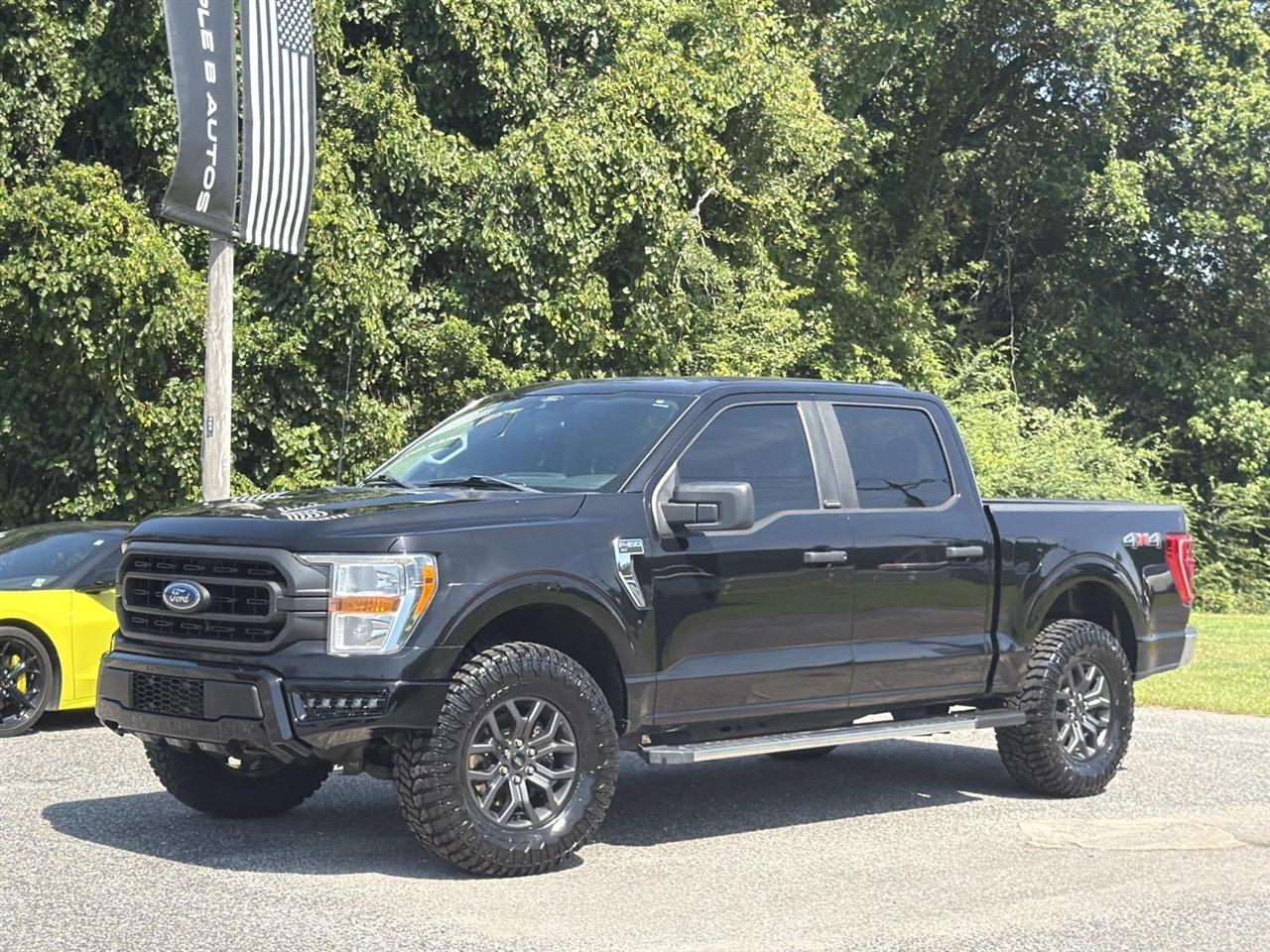 2021 Ford F-150 XLT SuperCrew Short Bed 4WD