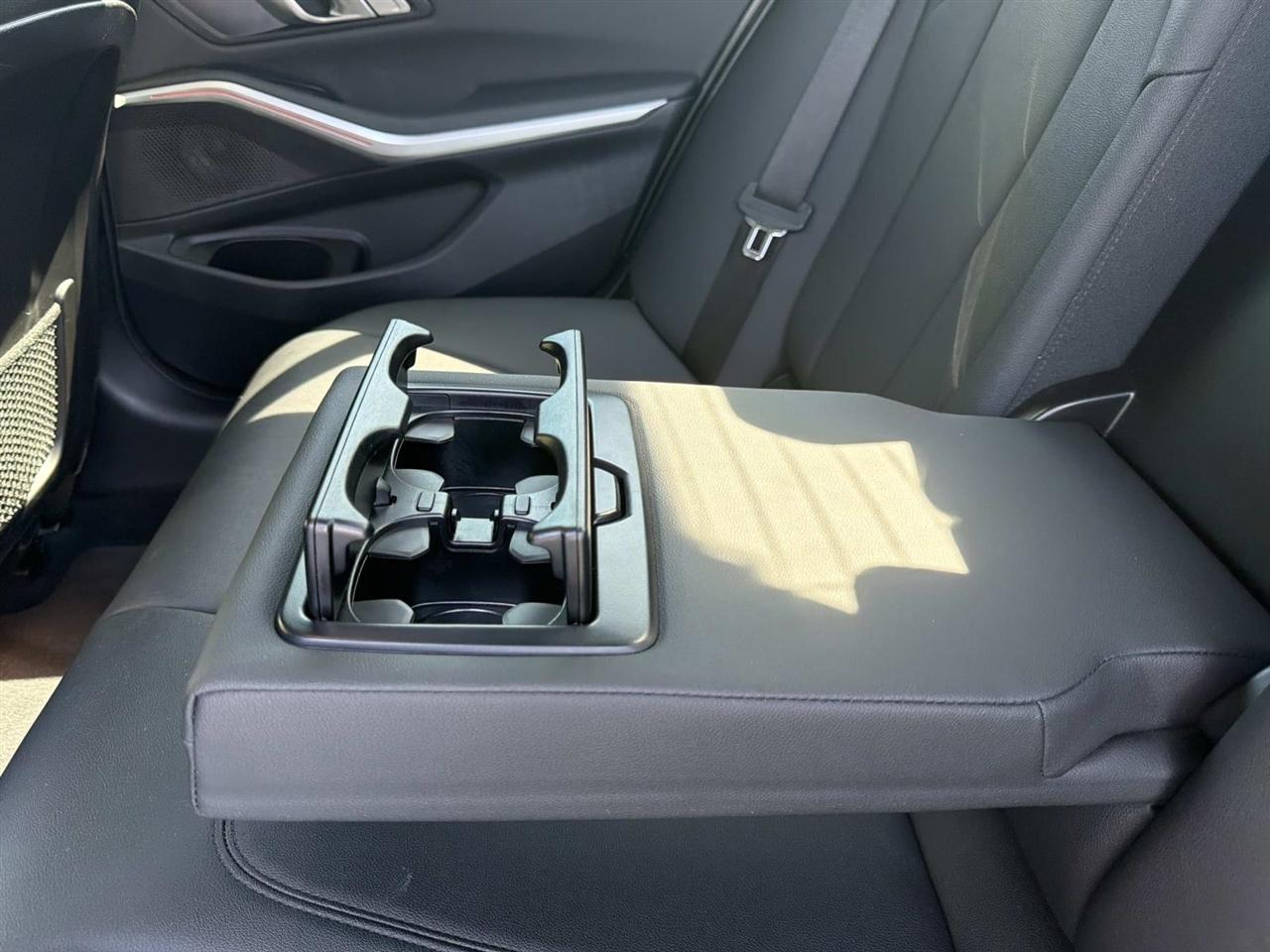 BMW 3 Series 330i Sedan North America 2020